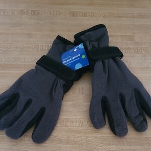 Men's Fleece Gloves - Gray.  Brand new with tags!
